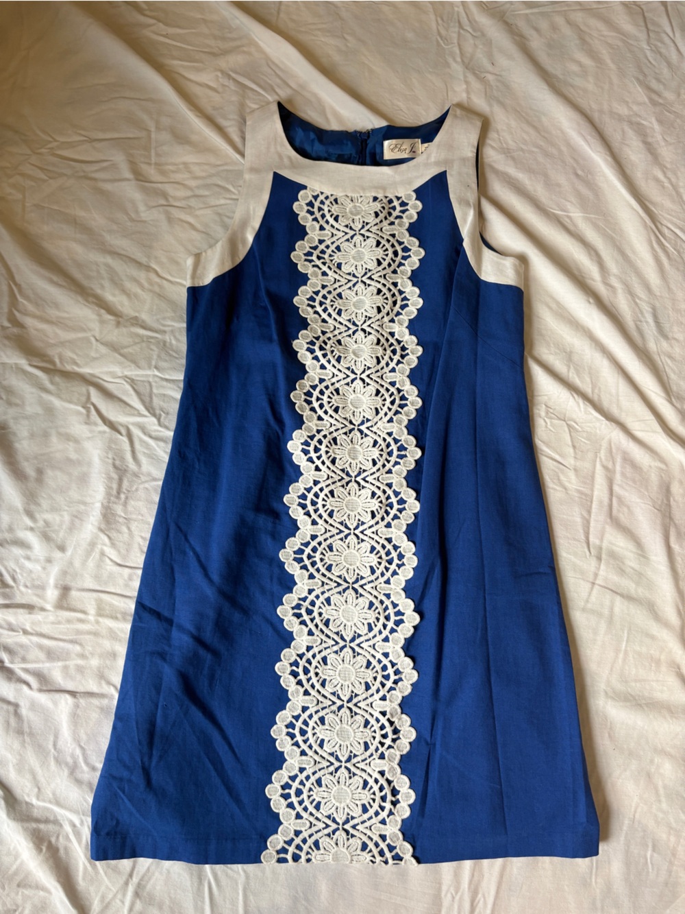 Retro style Eliza J shift dress Blue with White Crochet Trim. Size 10